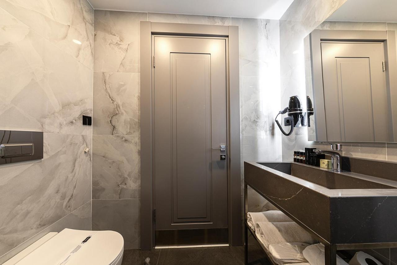 Pera Bosphorus Hotel Istanbul Ngoại thất bức ảnh